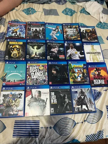 Vendo jogos de ps4