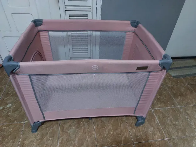 Berço Portatil Maxi Baby Lazy