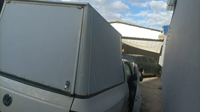 Uma capota para saber mais detalhes entre em contato