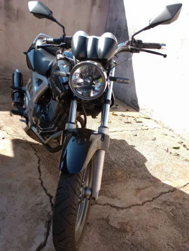 CBX Twister 250