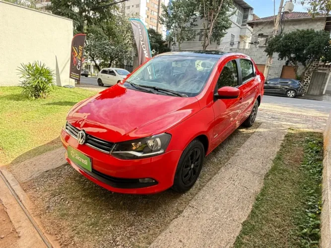 Volkswagen Voyage 1.0 Flex 12V 4P 2014