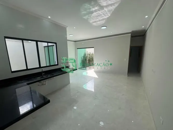 casa lado praia, com 3 dormitórios e piscina