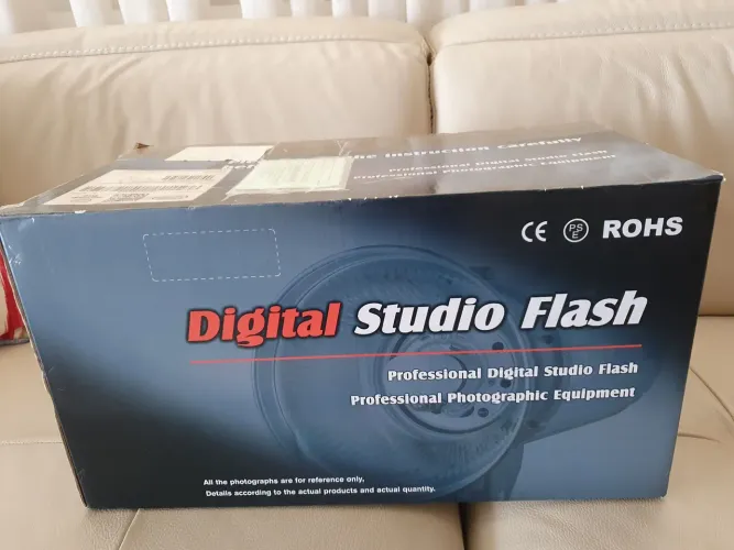 Digital Studio Flash