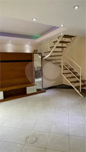 Condomínio com 3 quartos à venda em Jardim rosa maria - SP