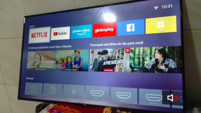 Tv Philco smart de 50 polegadas completa