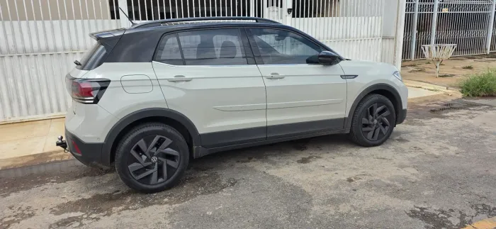 Volkswagen T-Cross Highline 1.4 TSI Flex 16V 5P AUT 2025
