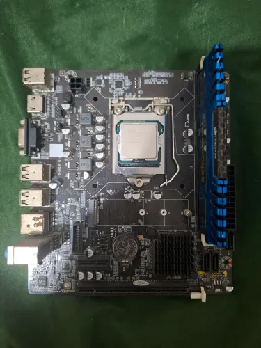 Placa mãe Duex Dx H61ZG + i5 3570 + 8 GB DDR3