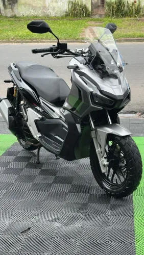 Honda ADV
