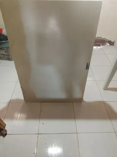Mesa plástico e cadeira plástico 4unidade
