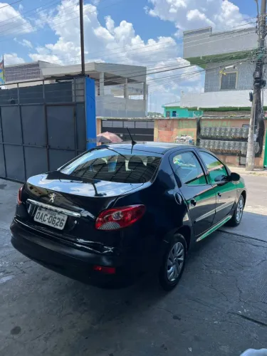 Peugeot 207 Sedan Passion XR 1.4 Flex 8V 4P 2011
