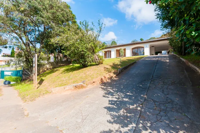 Terreno à venda com 1537m² por R$ 2.700.000,00 no bairro Campo Comprido - CURITIBA / PR