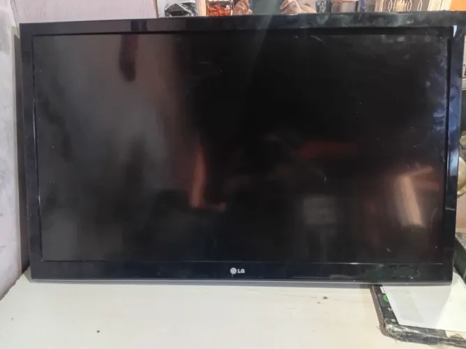 Tv LG 51 polegadas (retirada de peças)