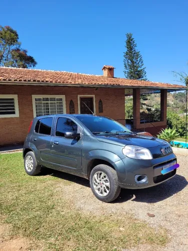 Fiat Uno Vivace Celeb. 1.0 EVO F.flex 8V 5P 2011