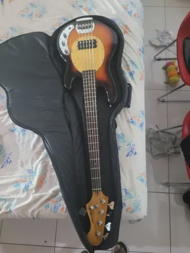 Vendo contra baixo Hurricane , uma máquina com muito punch.