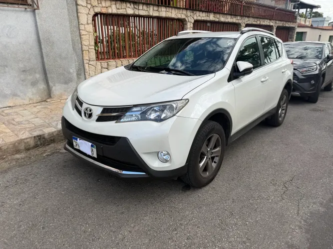 Toyota RAV4 2.0 4X2 16V Aut. 2015