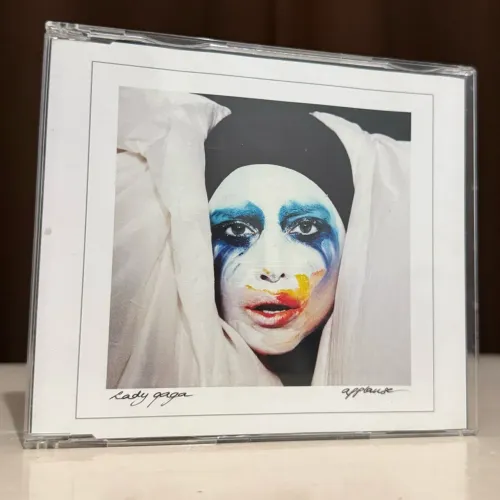 CD SINGLE - LADY GAGA APPLAUSE - ORIGINAL RARO