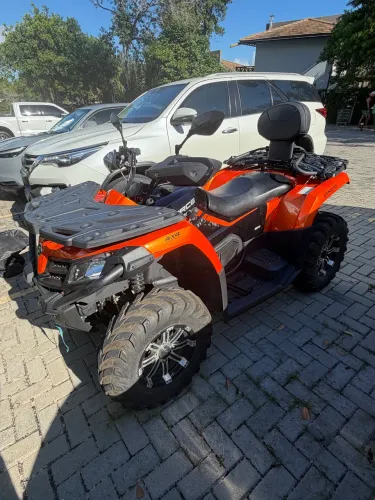 Quadriciclo CFMoto 520L - Perfeito Estado