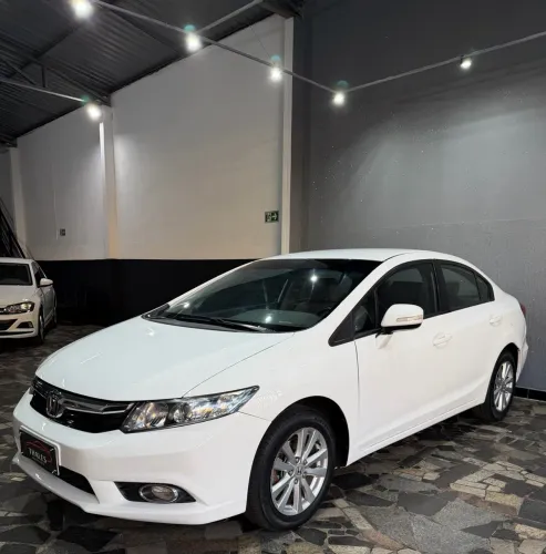 Honda Civic Sedan LXR 2.0 Flexone 16V Aut. 4P 2014