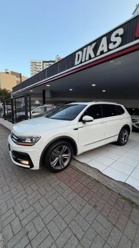 Volkswagen Tiguan Allspac R-line 350 TSI 2.0 4X4 2018