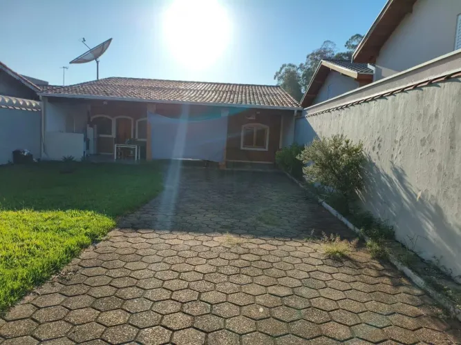 Casa á venda com 1 dormitório em terreno de 300m² em Itupeva/SP REF: CA41295