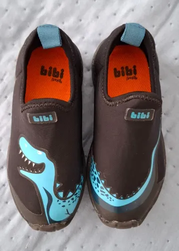 Tênis Bibi preto tamanho 25