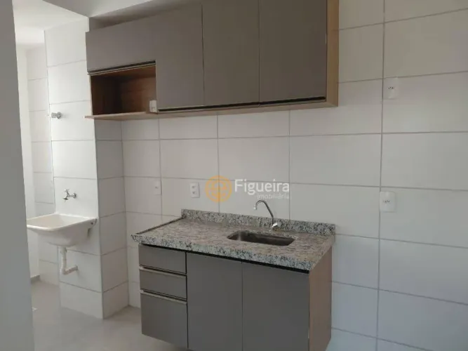 Apartamento com 2 dormitórios para alugar, 51 m² por R$ 1.810,00/mês - Cristiano de Carval