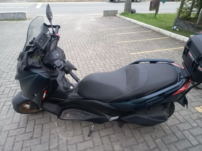Xmax 250