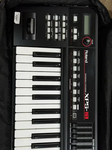 Teclado sintetizador Roland XPS-10 