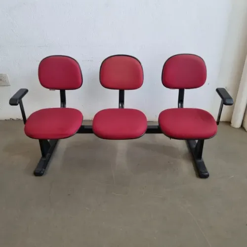 Trio cadeiras recepção
