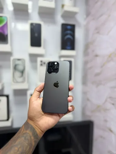 IPHONE 16 PRO MAX 256GB PRETO<br>R$ 5.999,00 TOP