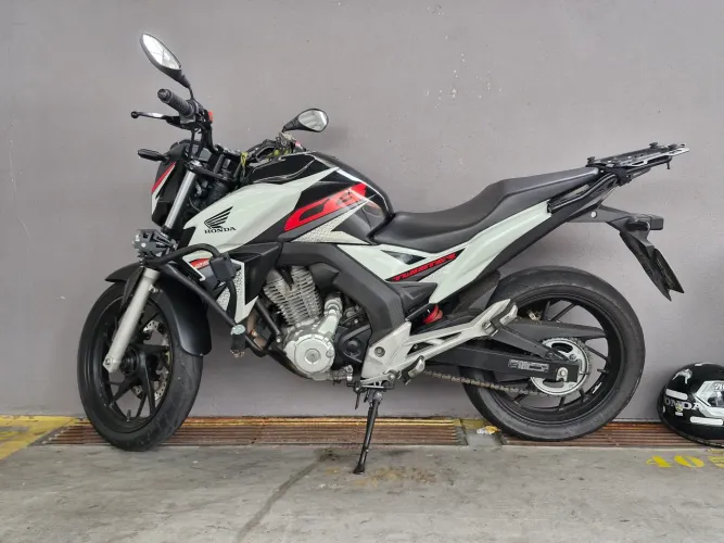 CB Twister 250f 2018-2019