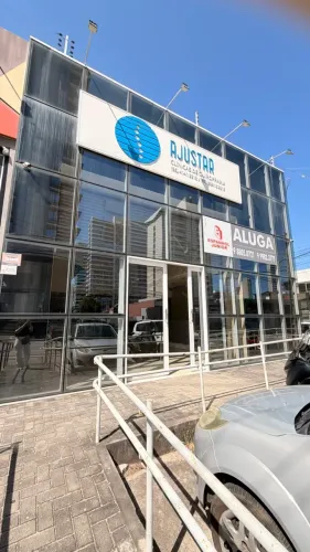 Imóvel comercial com 288m2! Infraestrutura e Visibilidade!! Imóvel para seu negócio de Suc