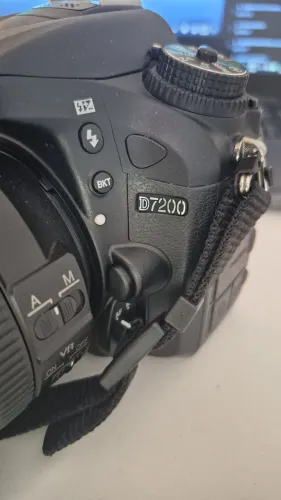 Vendo nikon D7200