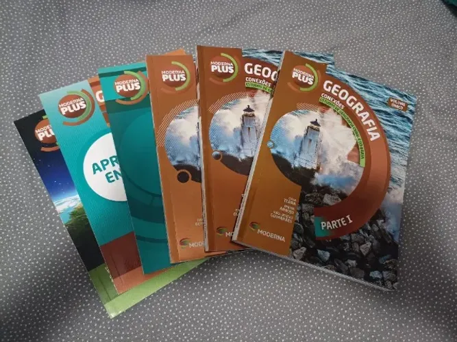 Livro geografia conexões vol unico
