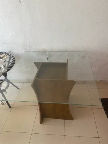 Vende-se essa mesa no precinho