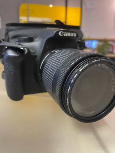 Câmera Canon T5 series