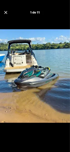 Jet ski 