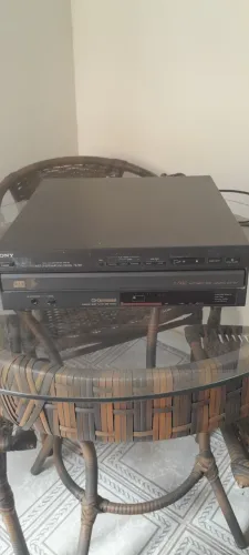 CARROSEL CD PLAYER SONY 502M