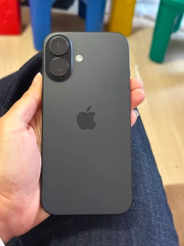 iPhone 16 excelente ainda na garantia da Apple