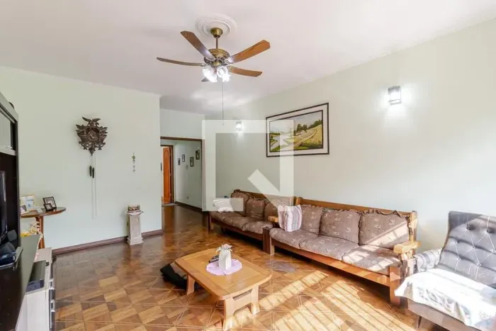 Casa à Venda - Vila das Mercês, 3 Quartos, 180 m2