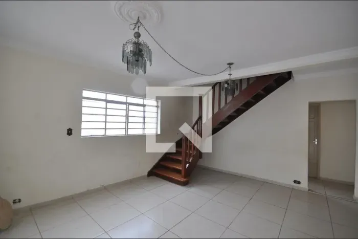 Casa à Venda - Vila Guilherme, 2 Quartos, 250 m2