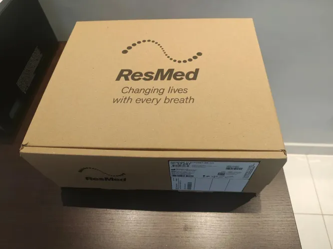 ResMed AirSense 10 AutoSet Original + Umidificador + 2 Máscaras Philips