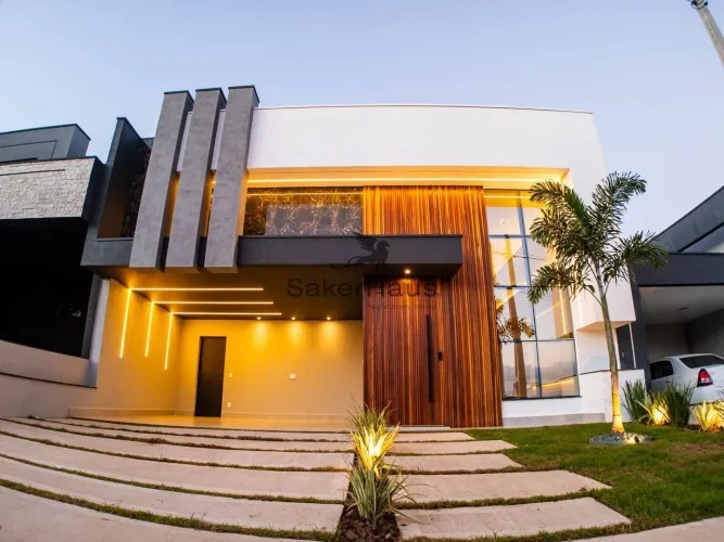 Linda casa térrea à venda com 3 suítes + escritório no Condomínio Evidências, em Indaiatub