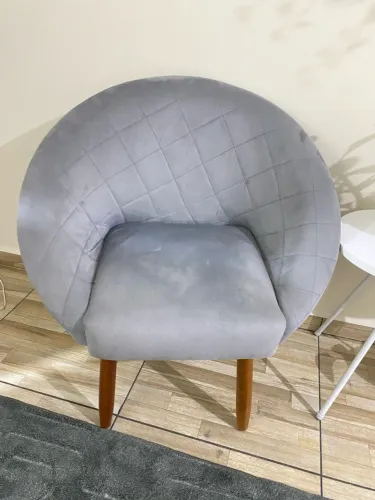 2 Poltronas iguais por R$ 350,00