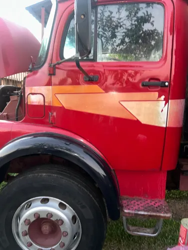 MB1513 TRUCK GRANELEIRO