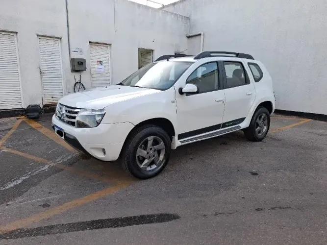 Renault Duster Dynamique 2.0 Hi-flex 16V Aut. 2015