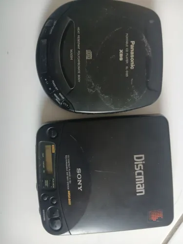 Discman Panasonic e Sony  - leia 
