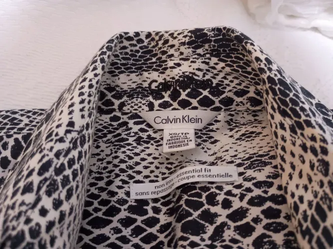 Camisa Calvin Klein XS