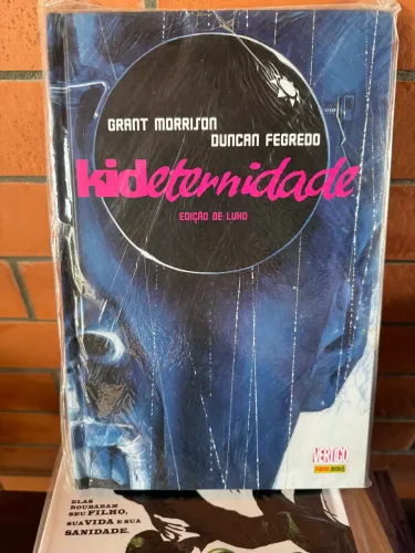 quadrinho HQ DC kideternidade edição de luxo