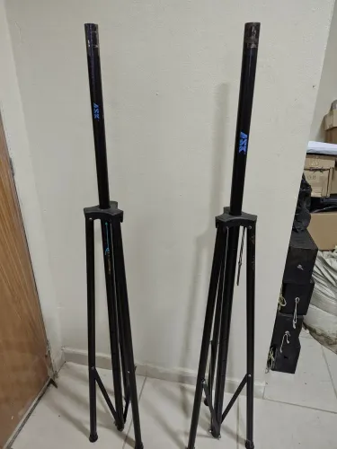 Kit 02 Tripés Ask para cxa som